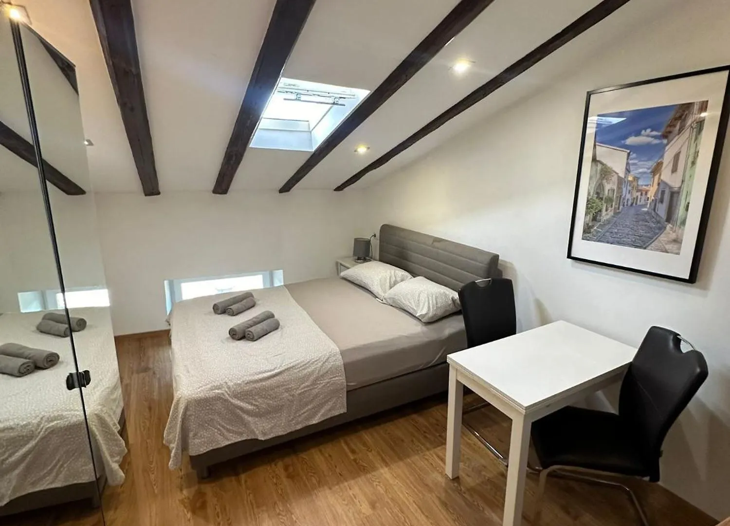 Apartment In The Heart Of PUY 풀라